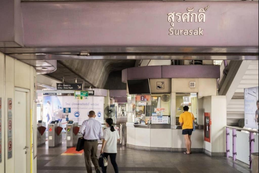 Апартаменти P4 Silom Large 2Beds Full Kitchen Wifi 4-6Pax Бангкок Екстер'єр фото